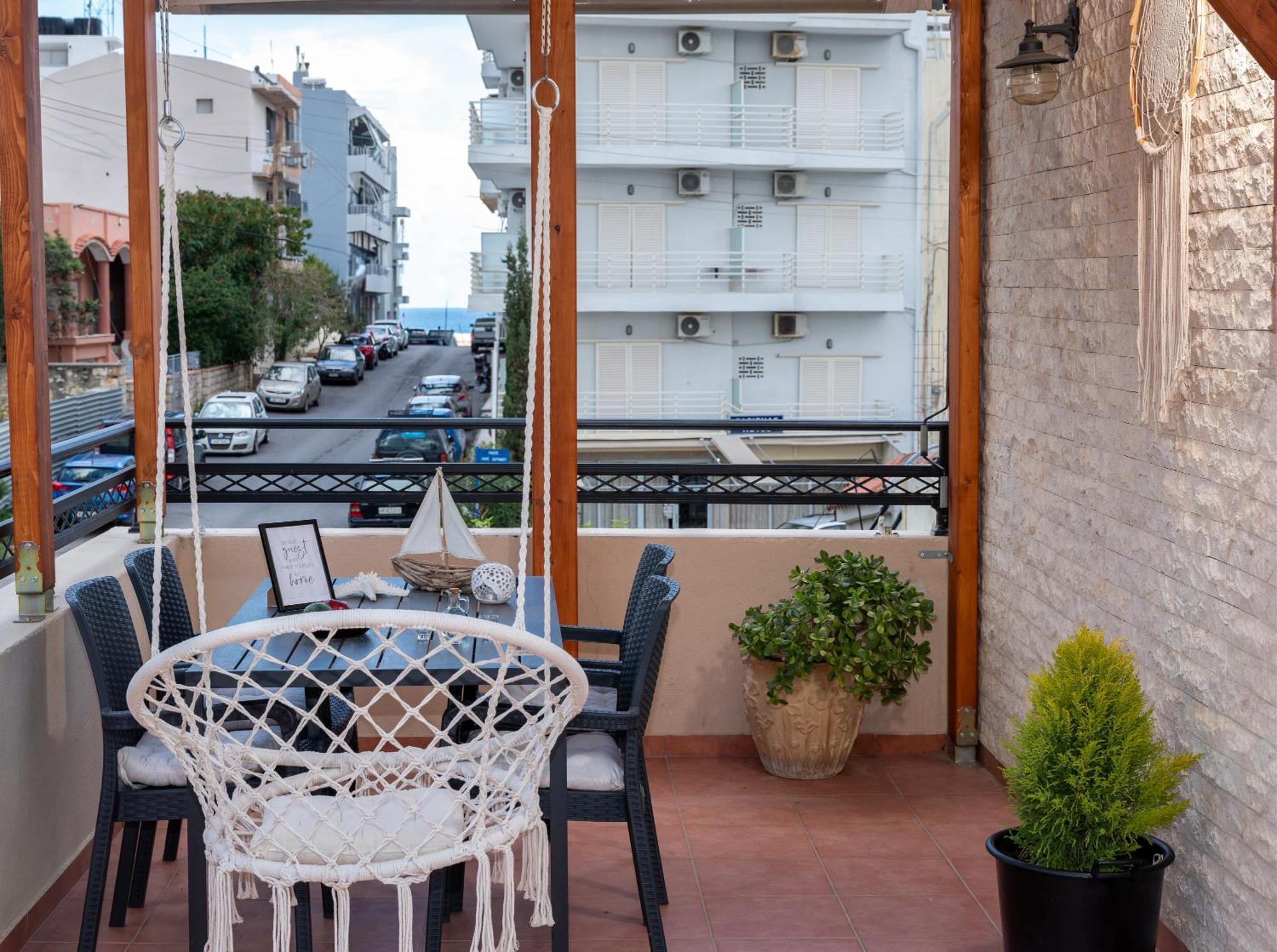 Cocomelo Apts 3 Luxury Heraklion  Bagian luar foto