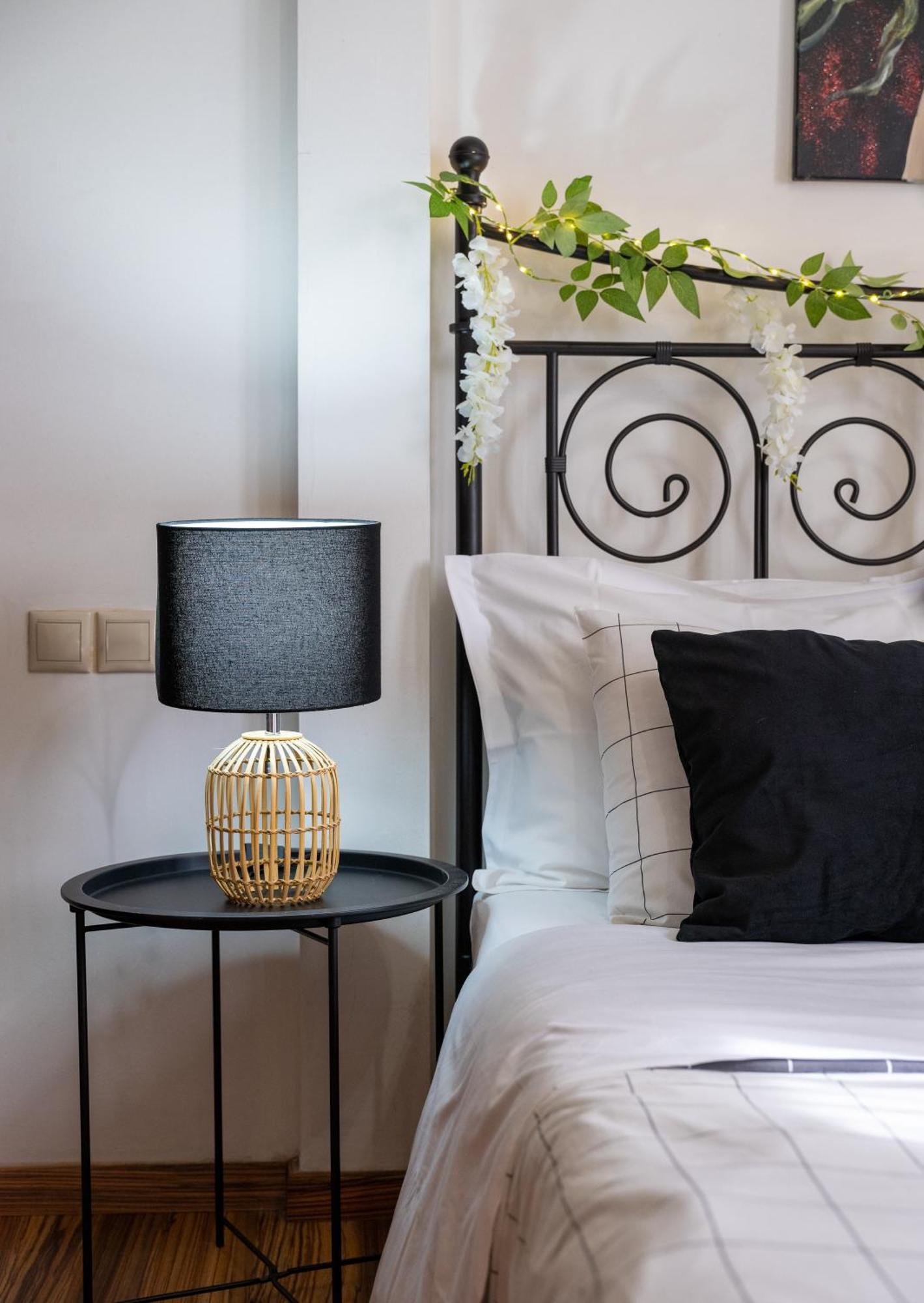 Cocomelo Apts 3 Luxury Heraklion  Bagian luar foto