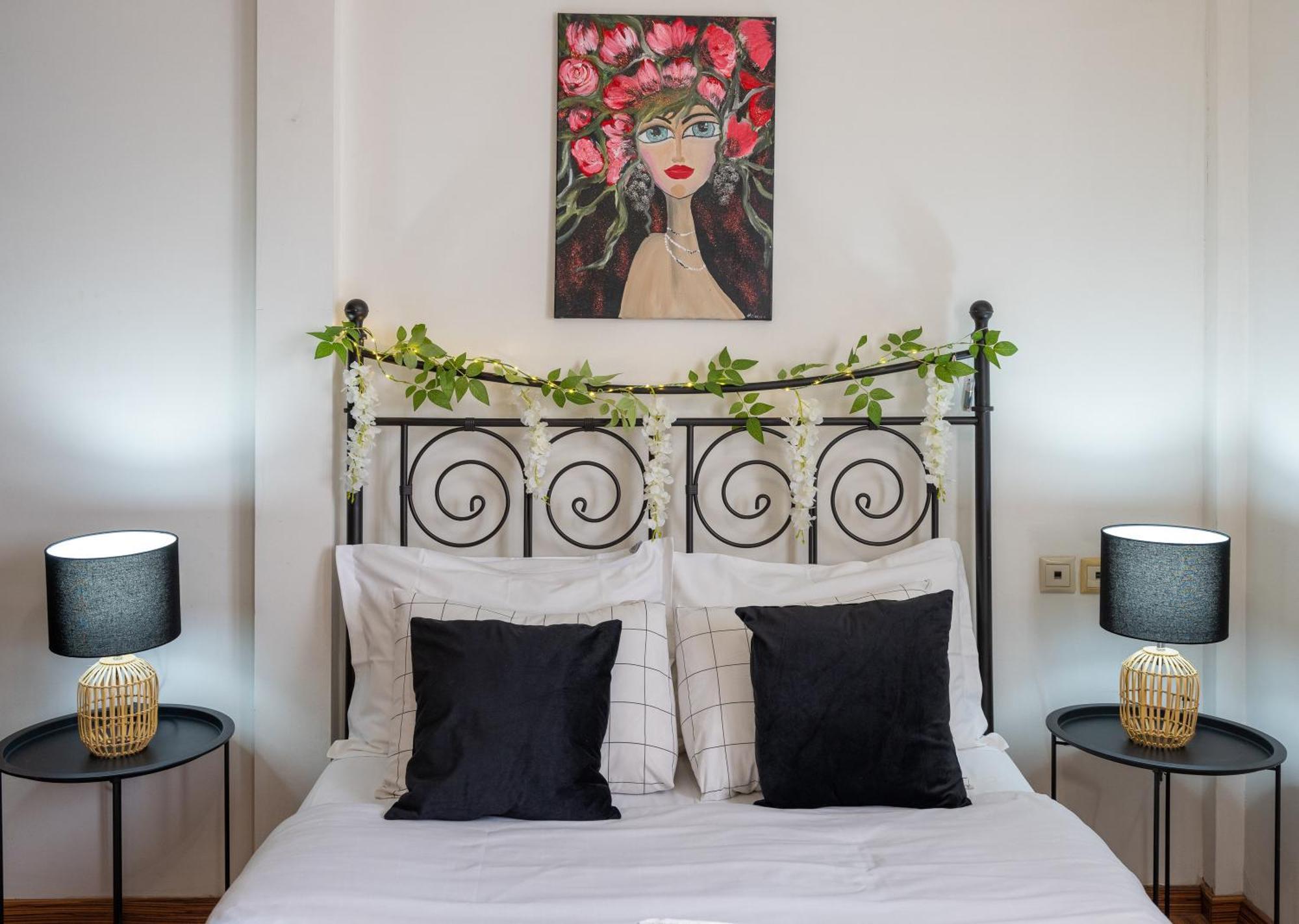 Cocomelo Apts 3 Luxury Heraklion  Bagian luar foto