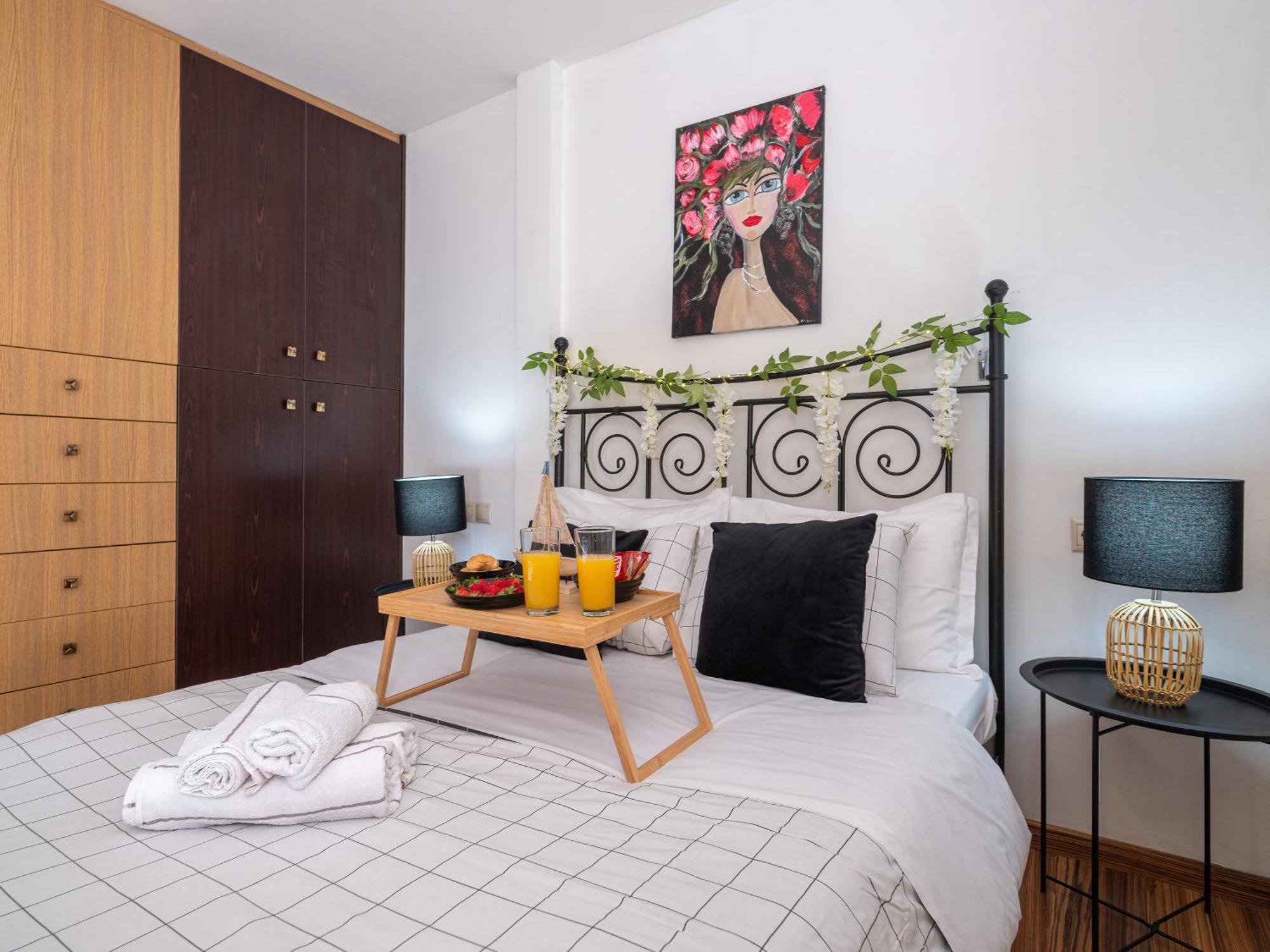 Cocomelo Apts 3 Luxury Heraklion  Bagian luar foto